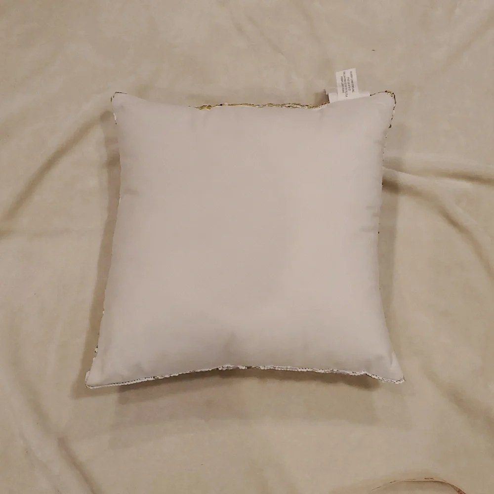 Video--Gold and White Reversible Sequin Pillow 17